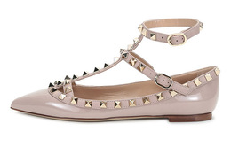 Valentino: Розовые туфли  Rockstud