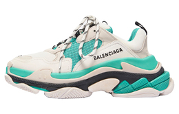 Balenciaga: Белые кроссовки  Triple S