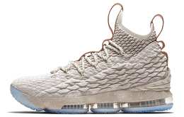 Nike: Кроссовки  Lebron 15