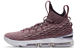 Nike: Кроссовки  Lebron 15