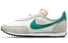 Nike: Светлые кроссовки  Waffle Trainer 2