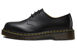 Dr. Martens: Чёрные туфли 1461