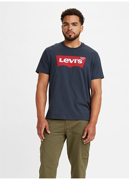 Levis: Тёмная футболка 