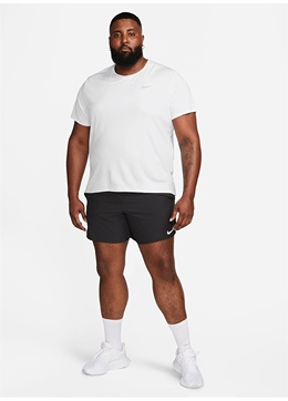 Nike: Однотонная футболка 