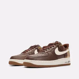 NIKE: Коричневые кроссовки Air Force 1