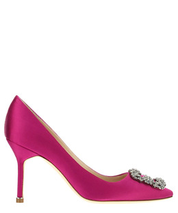 Manolo Blahnik: Розовые туфли  Hangisi