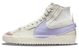 Nike: Серые кроссовки  Blazer Mid 77