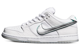 Nike: Белые кроссовки SB Dunk Low