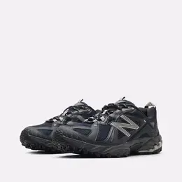 New Balance: Чёрные кроссовки 