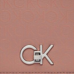 Calvin Klein: Розовая сумка