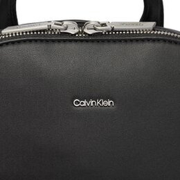 Calvin Klein: Чёрный рюкзак