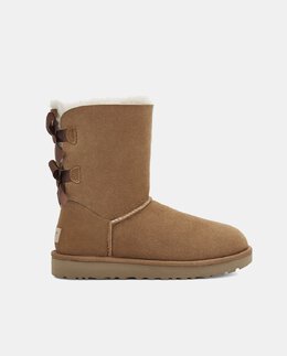 UGG: Коричневые угги  Bailey Bow II