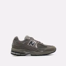 New Balance: Коричневые кроссовки 2002R