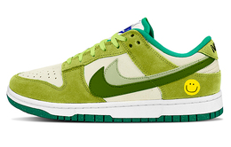 Nike: Зелёные кроссовки  Dunk Low