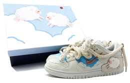 Nike: Бежевые кроссовки  Dunk