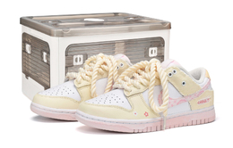 Nike: Розовые кроссовки  Dunk