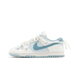 Nike: Белые кроссовки  Dunk