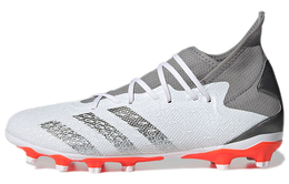 Adidas: Кроссовки  Predator