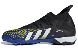Adidas: Кроссовки  Predator