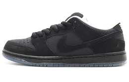 Nike: Чёрные кроссовки  SB Dunk Low