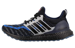 Adidas: Кроссовки 