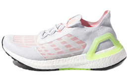 Adidas: Кроссовки 