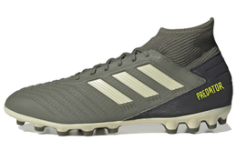 Adidas: Кроссовки  Predator