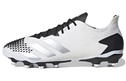 Adidas: Кроссовки  Predator