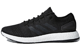 Adidas: Кроссовки 