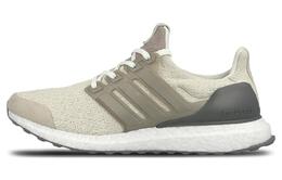 Adidas: Кроссовки 