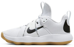 Nike: Серые кроссовки 