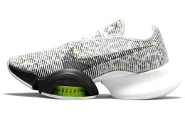 Nike: Серые кроссовки 