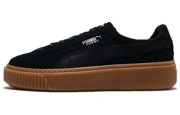 PUMA: Чёрные кроссовки  Suede