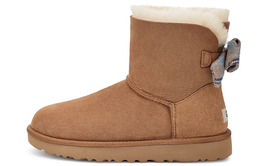 UGG: Ботинки  Bailey