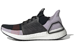 Adidas: Кроссовки  UltraBoost 19