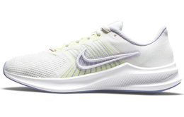 Nike: Кроссовки 
