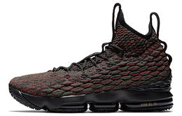 Nike: Кроссовки  Lebron 15