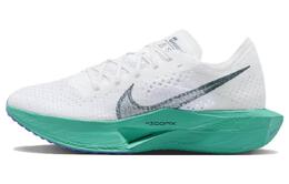 Nike: Кроссовки 