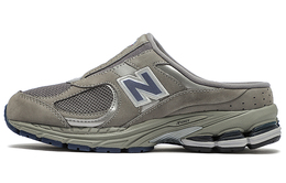New Balance: Серые кроссовки 