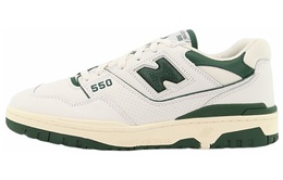 New Balance: Белые кроссовки  550