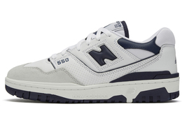 New Balance: Серые кроссовки  550