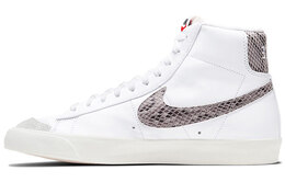 Nike: Белые кроссовки  Blazer Mid