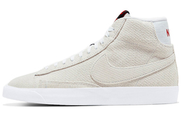 Nike: Кроссовки  Blazer Mid