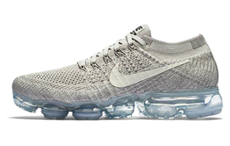 Nike: Кроссовки  Vapormax