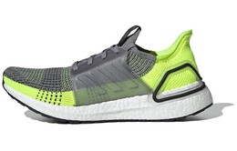 Adidas: Кроссовки  UltraBoost 19