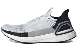 Adidas: Кроссовки  UltraBoost 19