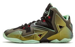 Nike: Кроссовки  Lebron 11