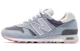 New Balance: Кроссовки  1300