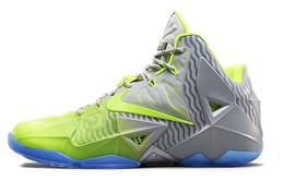 Nike: Кроссовки  Lebron 11