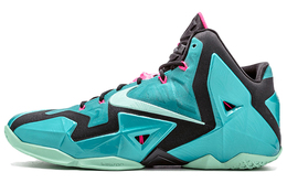 Nike: Кроссовки  Lebron 11